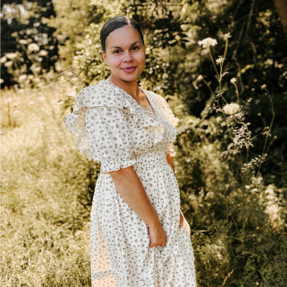 Meet your Posher, Benita